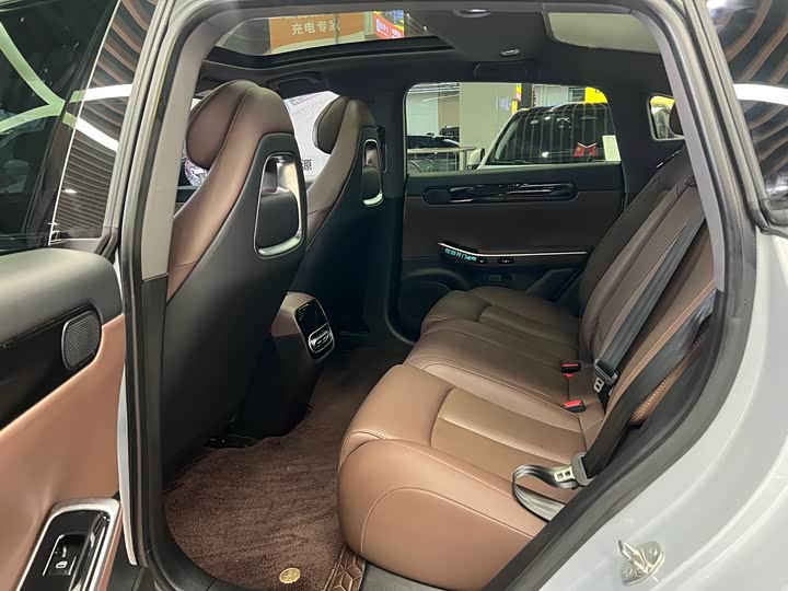 Leapmotor C01 2024 2024款 增程 216舒享版