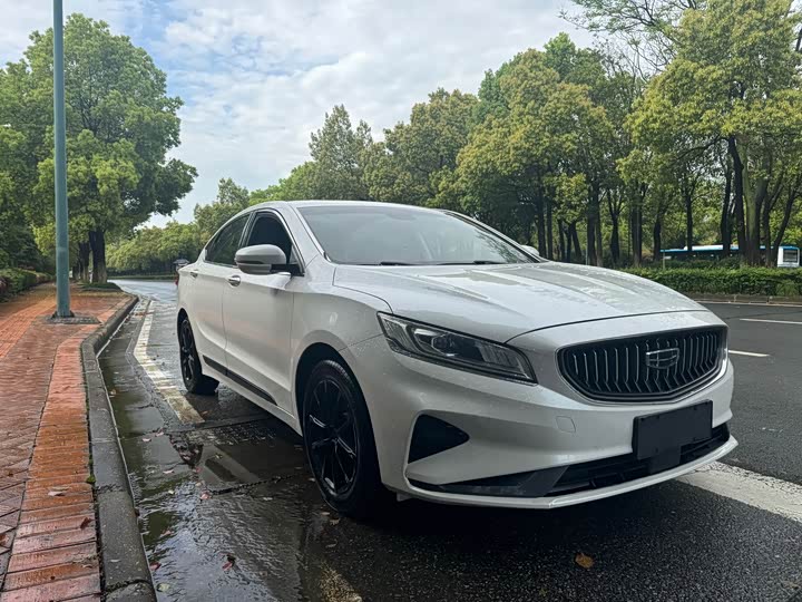 Geely Emgrand GT 2021 2021款 1.8T 领航版+