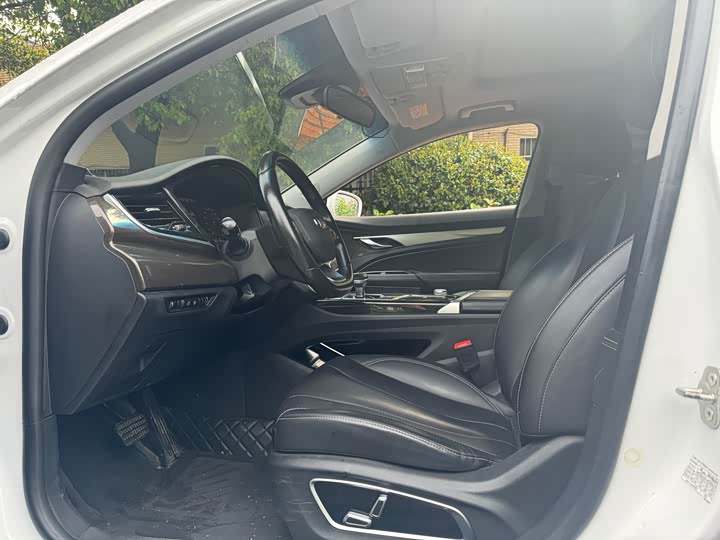 Geely Emgrand GT 2021 2021款 1.8T 领航版+