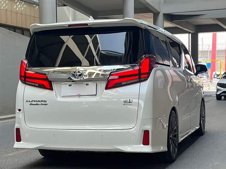 Toyota Alphard 2021 2021款 双擎 2.5L 臻享版