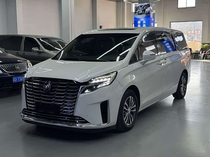 Zdjęcie 1 - Buick GL8 ES