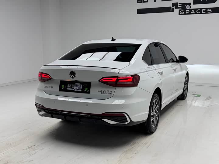 Volkswagen Lavida 2024 2024款 300TSI DSG星空满逸版