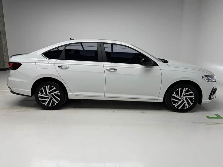 Volkswagen Lavida 2024 2024款 300TSI DSG星空满逸版