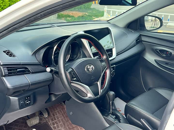 Toyota Yaris L Hatchback 2022 2022款 1.5L CVT领先PLUS版