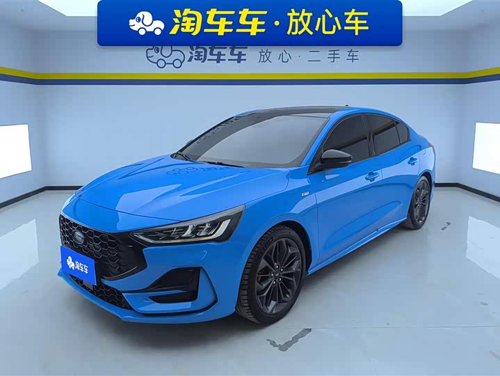 Ford Focus 2022 2022款 三厢 EcoBoost 180 自动ST Line