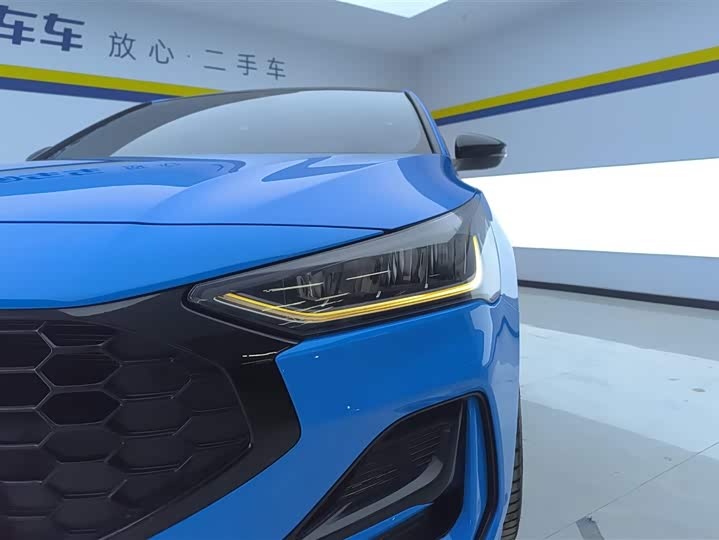 Ford Focus 2022 2022款 三厢 EcoBoost 180 自动ST Line