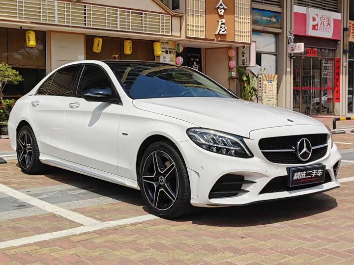 Фото 3 - Mercedes-Benz C-Class