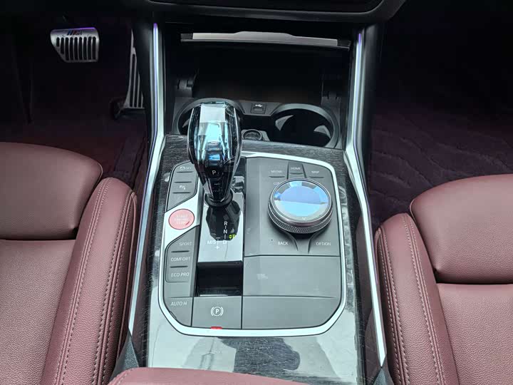 Photo 8 - BMW 3 Series