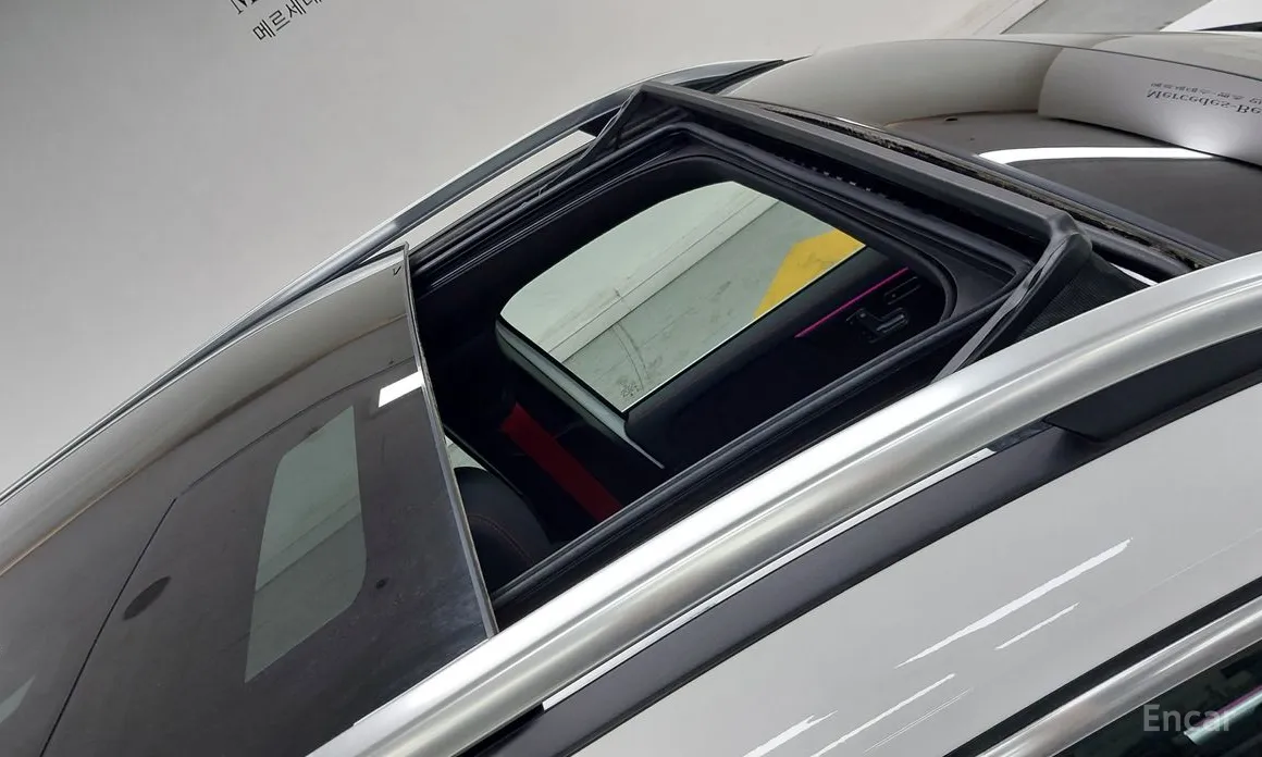 Mercedes-Benz GLB-Class 2020 AMG GLB35 4MATIC