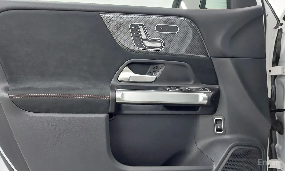 Mercedes-Benz GLB-Class 2020 AMG GLB35 4MATIC