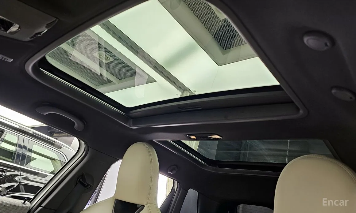 Mini Cooper 2024 5 Door Favoured