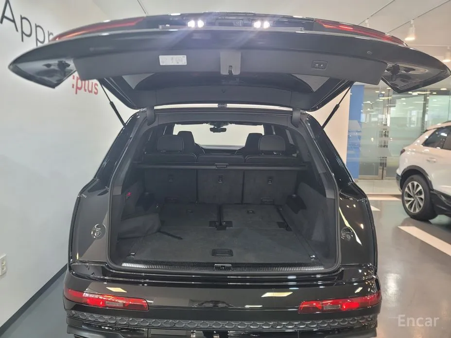 Audi Q7 2016 55 TFSI Quattro Premium