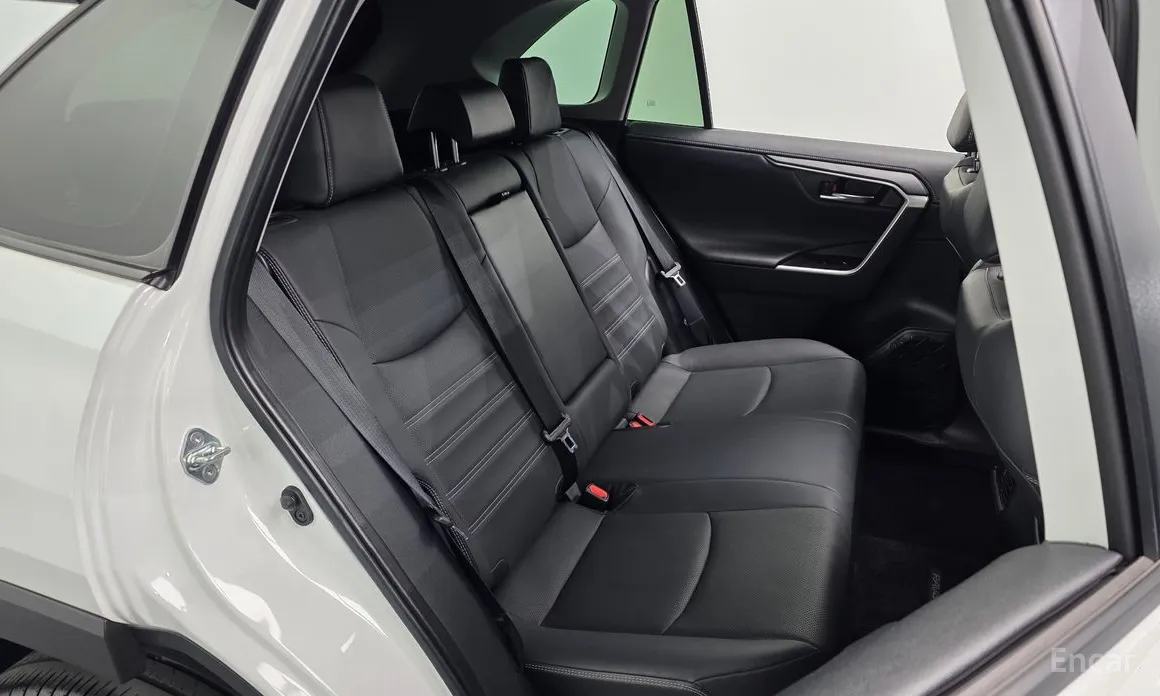 Toyota RAV4 2019 2,5 4WD Hybrid LTD