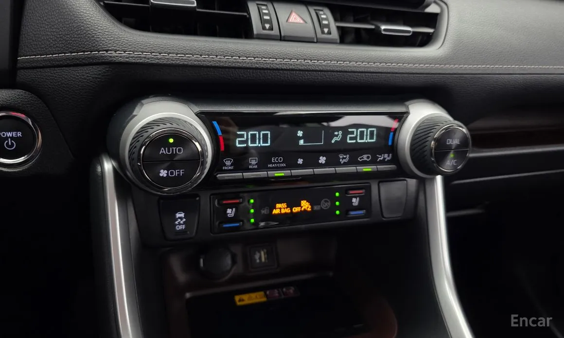 Toyota RAV4 2019 2,5 4WD Hybrid LTD