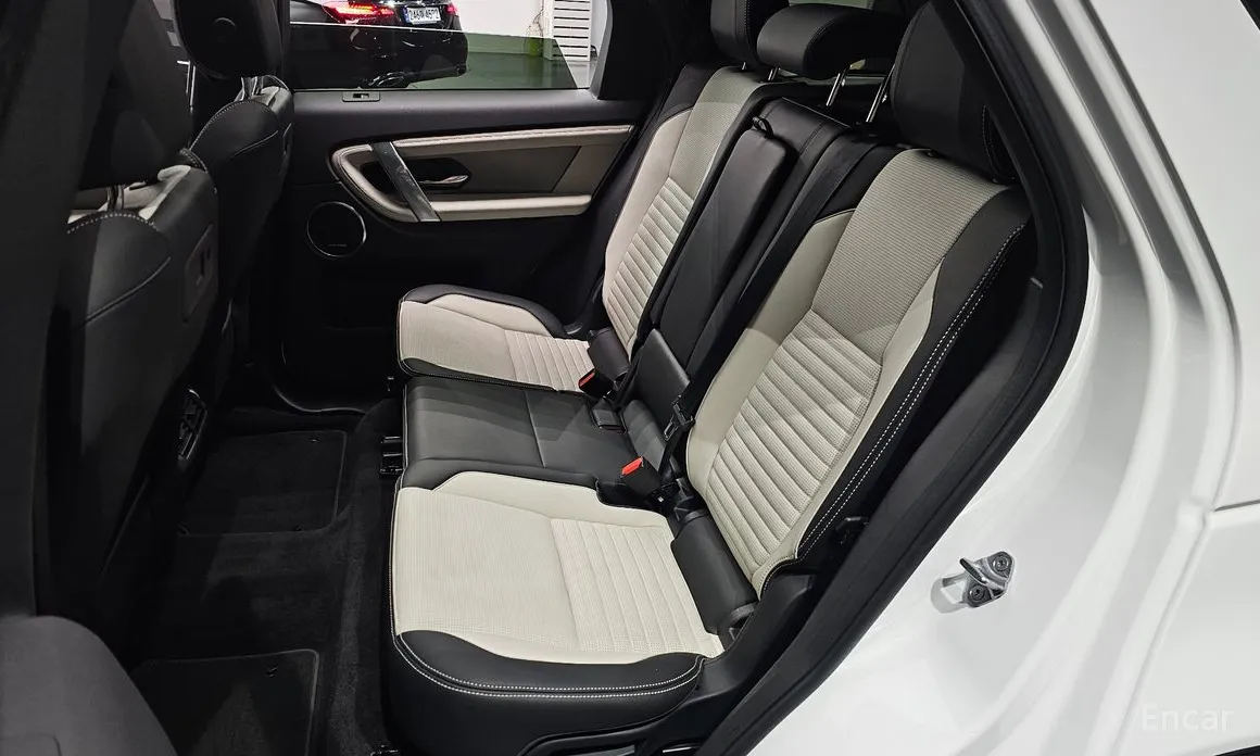 Фото 11 - Land Rover Discovery Sport