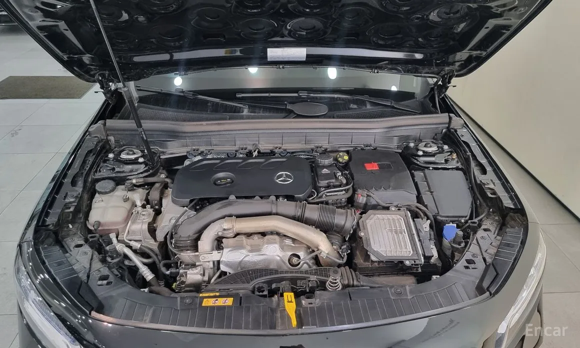 Mercedes-Benz GLB-Class 2020 GLB250 4MATIC