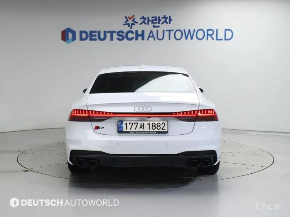 Audi A7 2018 50 TDI Quattrp Premium