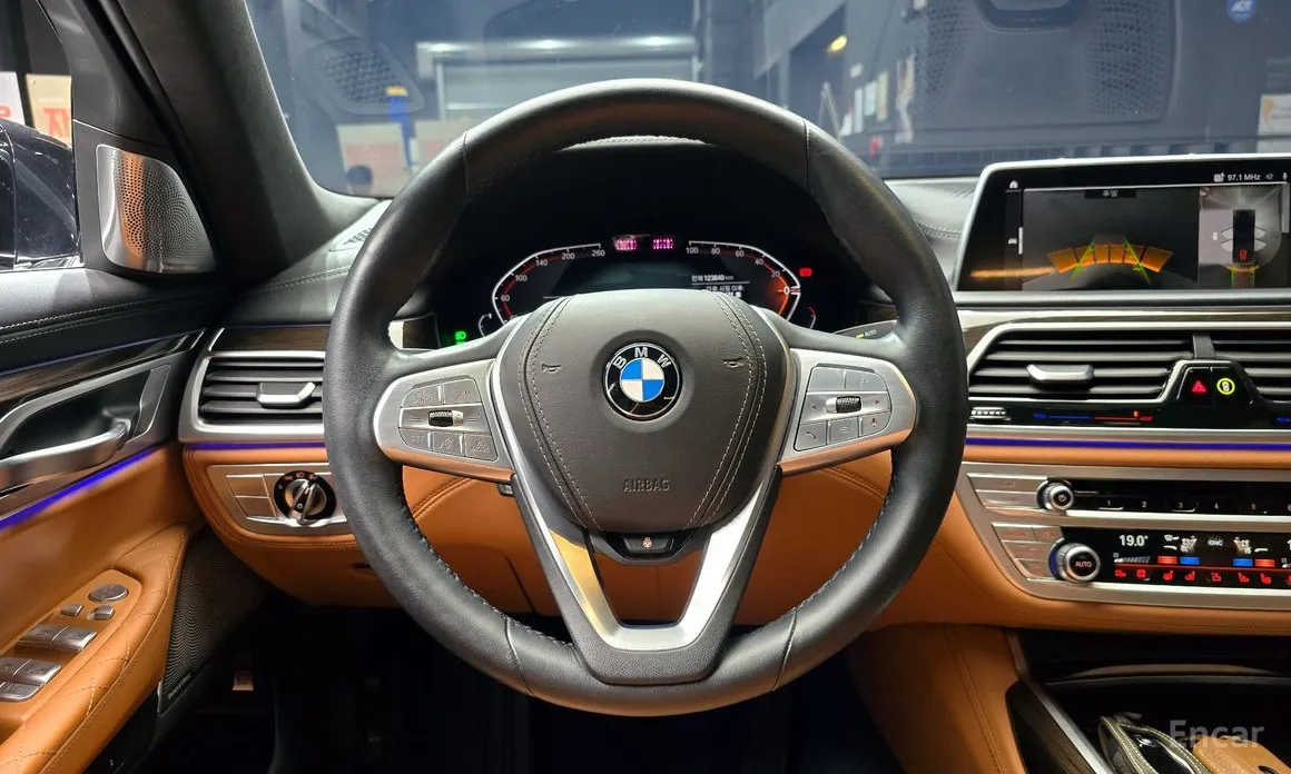 BMW 7 Series 2015 730d xDrive Design Pure Excellence