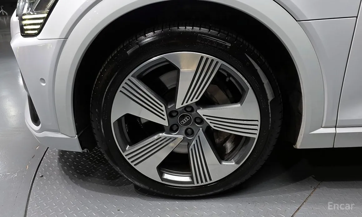 Audi e-tron 2020 55 Quattro Sportback
