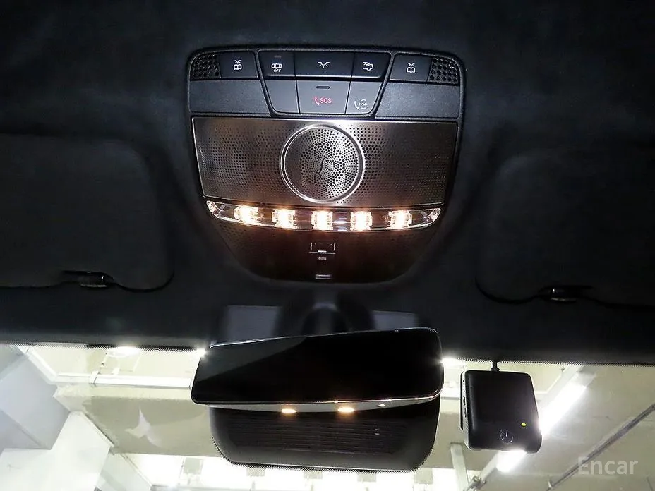 Mercedes-Benz G-Class 2024 G450d