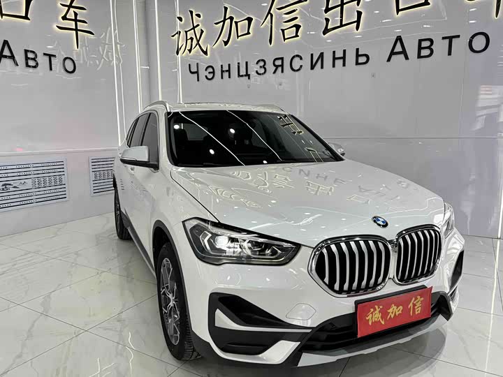 Фото 3 - BMW X1