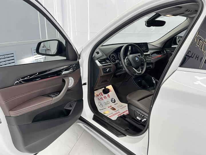 Фото 7 - BMW X1