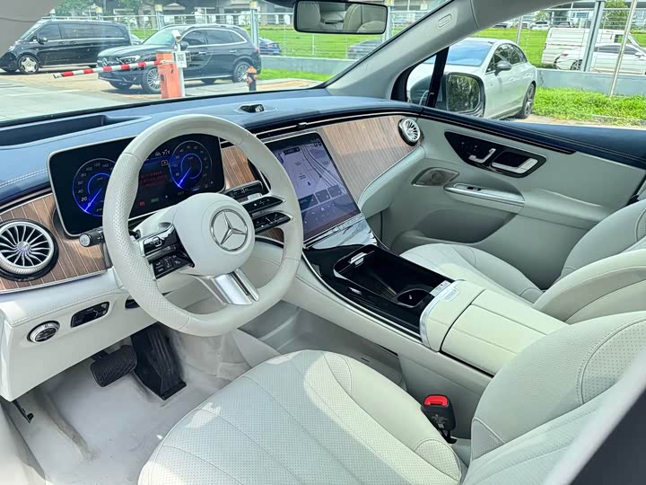 Mercedes-Benz EQE SUV 2024 2024款 500 4MATIC 豪华版