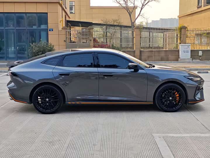 Changan UNI-V 2025 2025款 第三代 2.0T 劲擎型