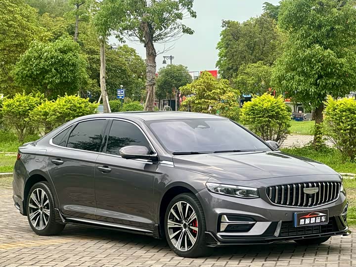 Фото 3 - Geely Preface