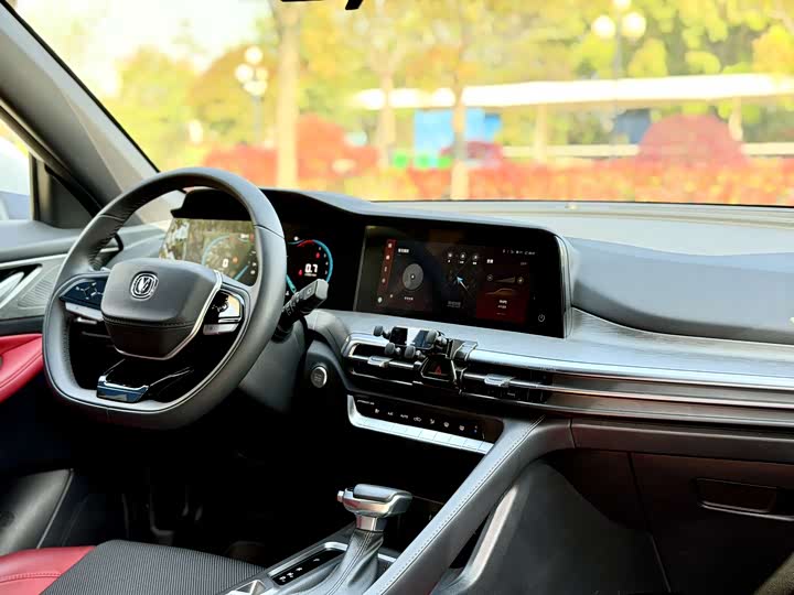 Changan CS35 Plus 2023 2023款 畅享版 1.4T DCT豪华型