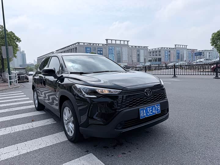 Toyota Corolla Cross 2026 2026款 2.0L 精英版