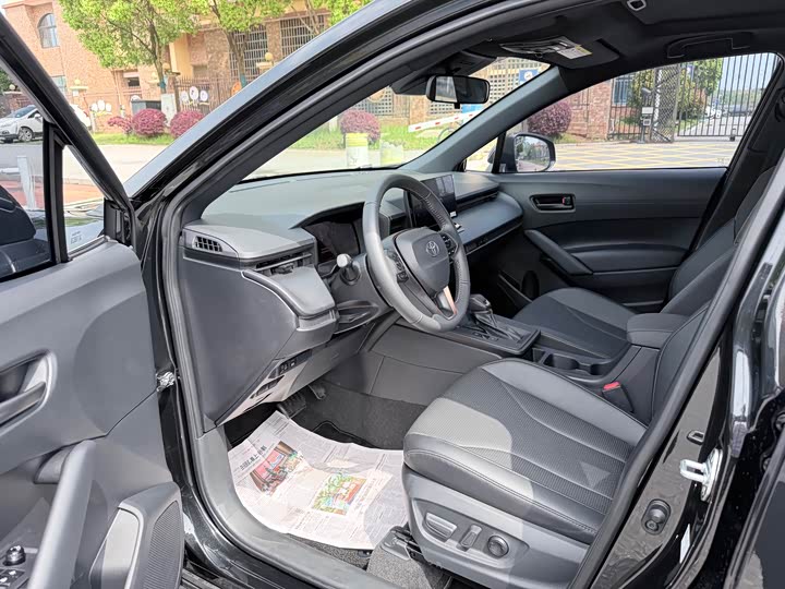 Toyota Corolla Cross 2026 2026款 2.0L 精英版