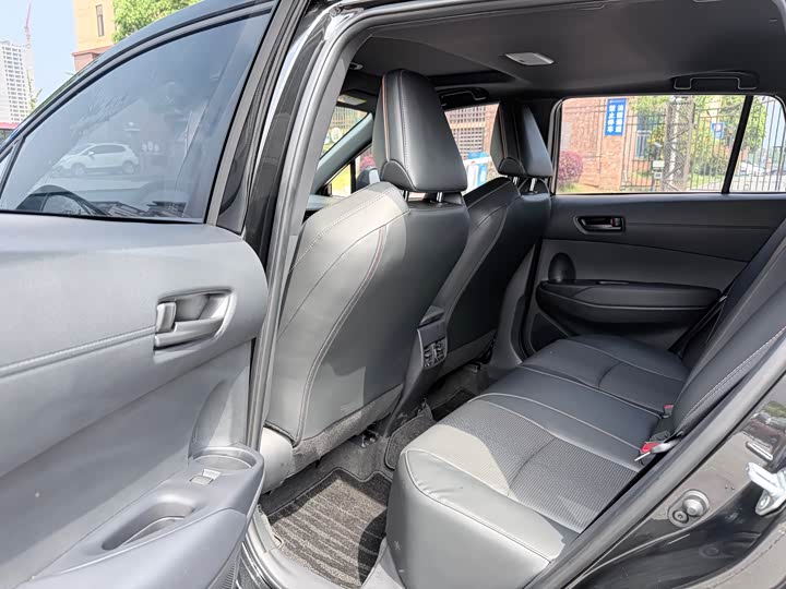 Toyota Corolla Cross 2026 2026款 2.0L 精英版