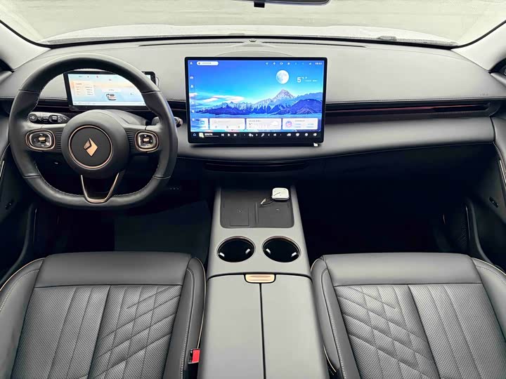 Baojun Xiangjing 2025 2025款 插混 140km豪华版