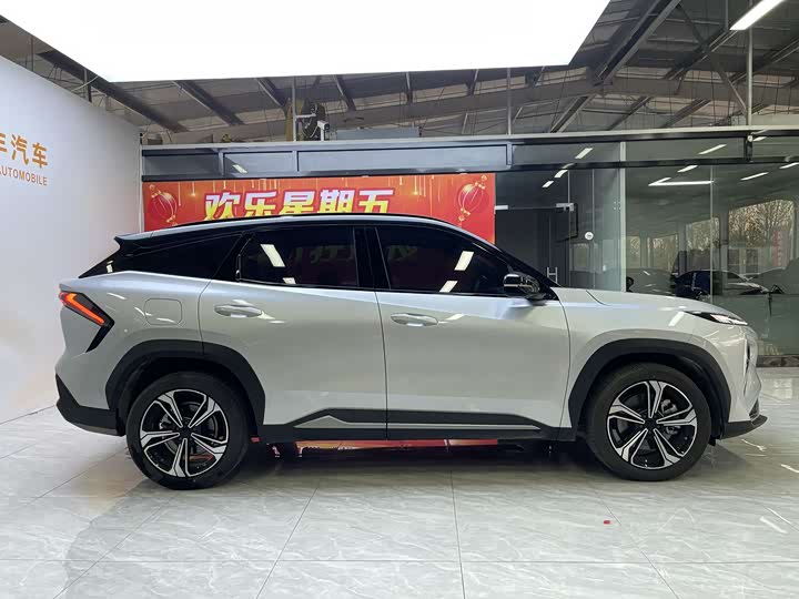 Geely Galaxy L7 2025 2025款 EM-i 115km 探索+版