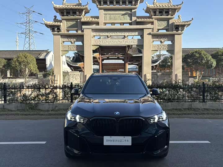 Фото 2 - BMW X5