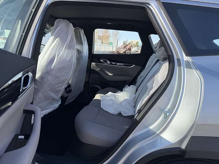 Geely Atlas L 2025 2025款 第四代 1.5TD DCT 启程