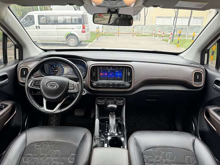 GAC Trumpchi GS3 2019 2019款 235T 自动精英版