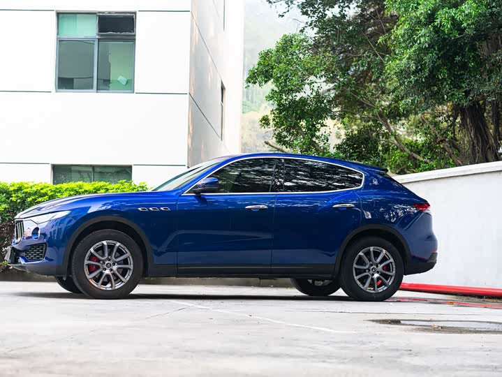 Maserati Levante 2021 2021款 3.0T 标准版
