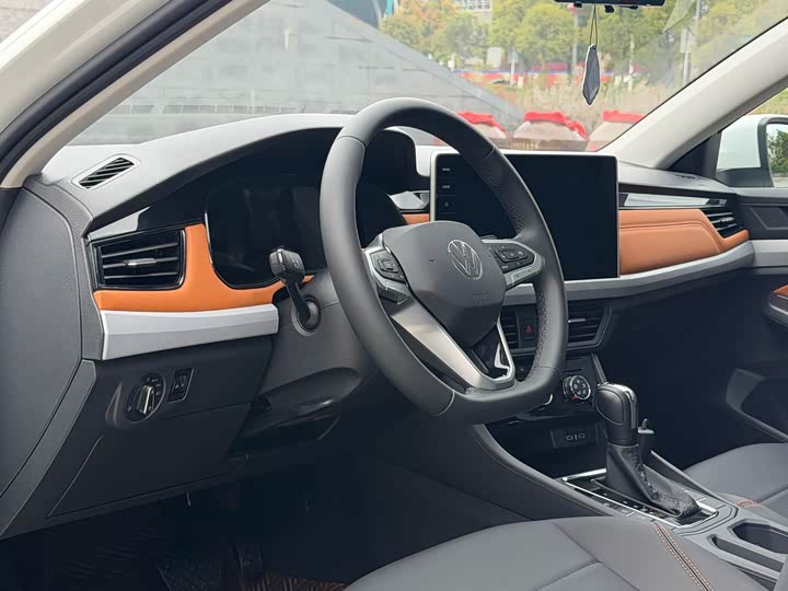 Volkswagen Bora 2025 2025款 200TSI DSG悦行PRO版