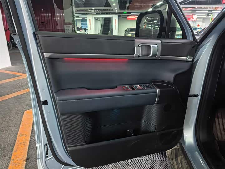 BYD FangChengBao Titanium 7 (Tai 7) 2025 2025款 190KM四驱Ultra版