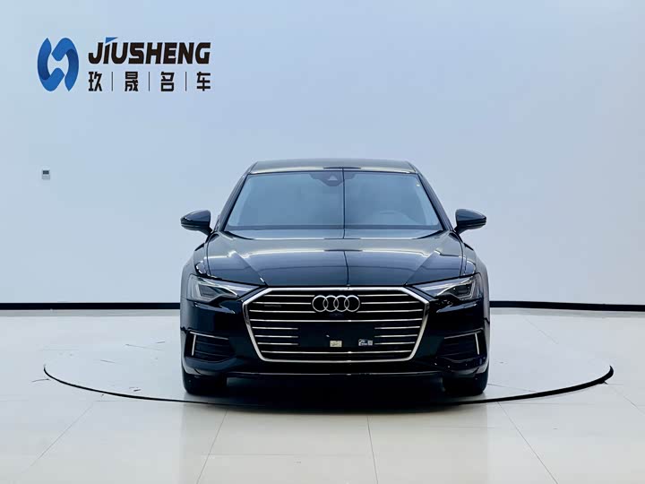 Фото 2 - Audi A6L