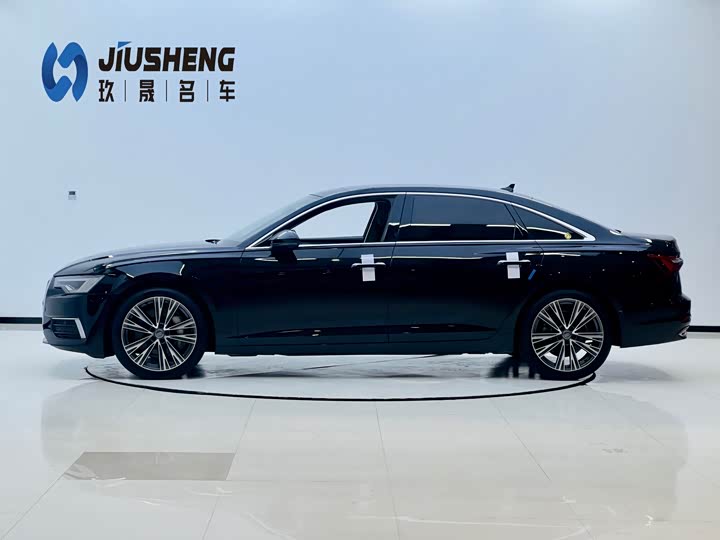 Фото 3 - Audi A6L