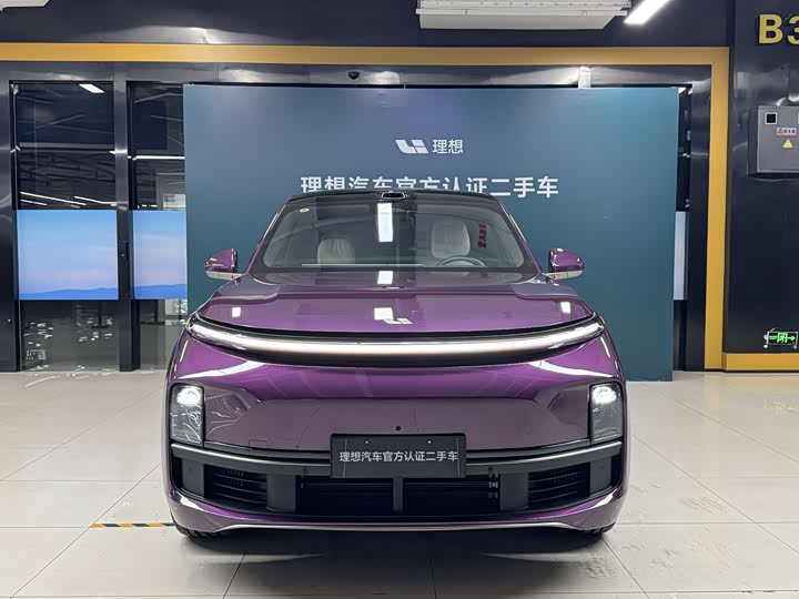 2025 LiXiang L9