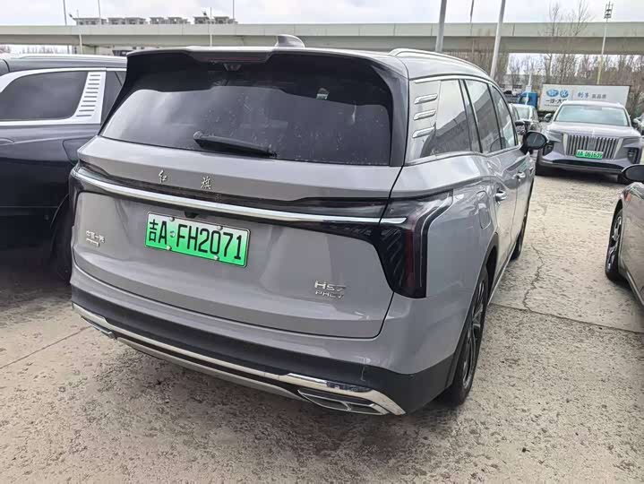Фото 6 - Hongqi HS7 Hybrid