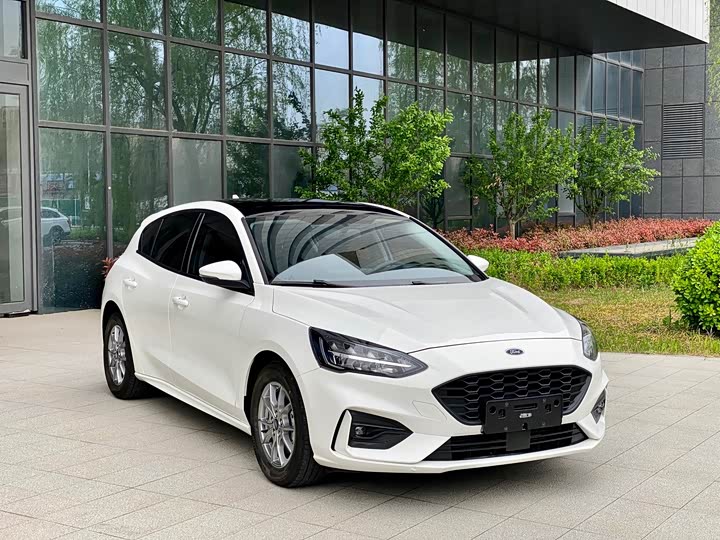 Ford Focus 2021 2021款 两厢 EcoBoost 180 自动锋潮型