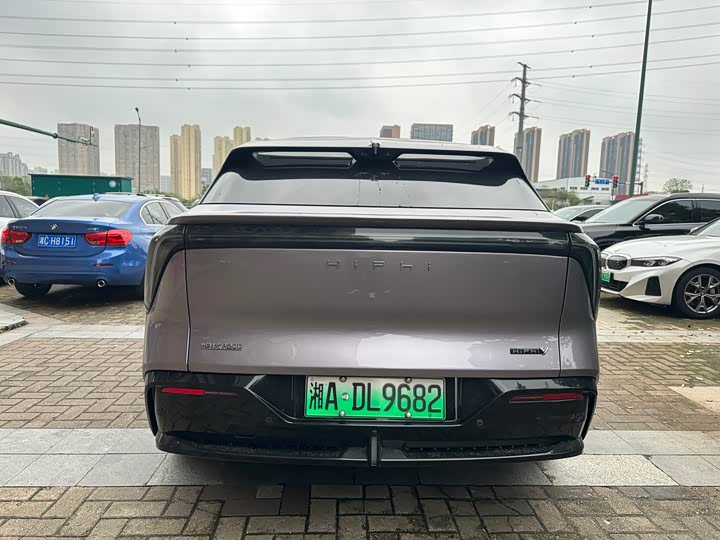 HiPhi Y 2023 2023款 560km 先锋版
