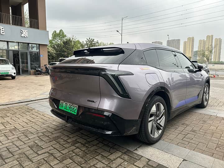 HiPhi Y 2023 2023款 560km 先锋版