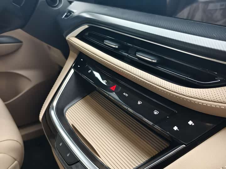 Buick GL8 ES 2026 2026款 陆尊 智享版