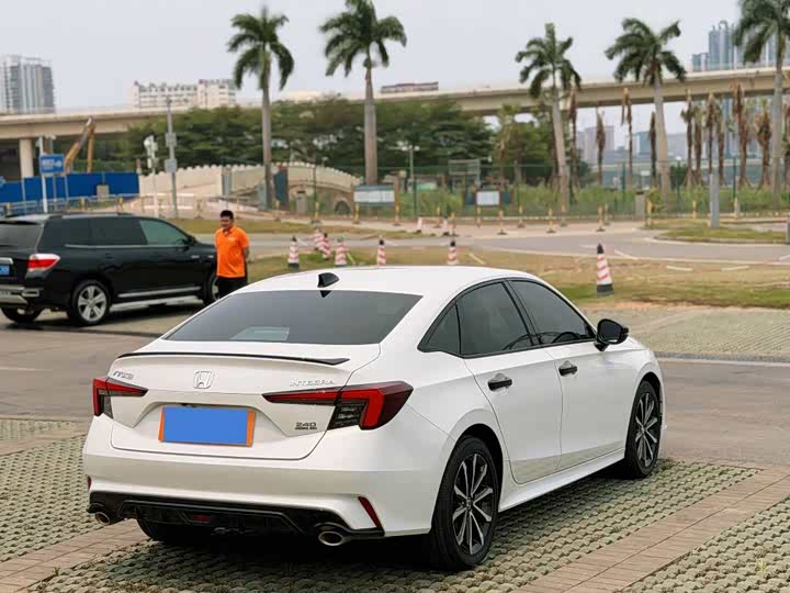 Honda Integra 2023 2023款 240TURBO CVT幻夜·科技版